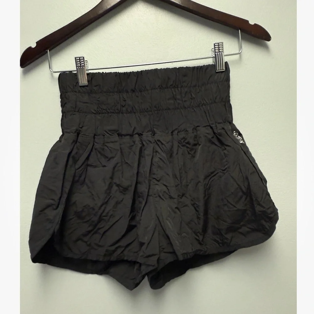 FREE PEOPLE The Way Home High Rise Running Shorts Women's Size Small Black - Picture 1 of 5